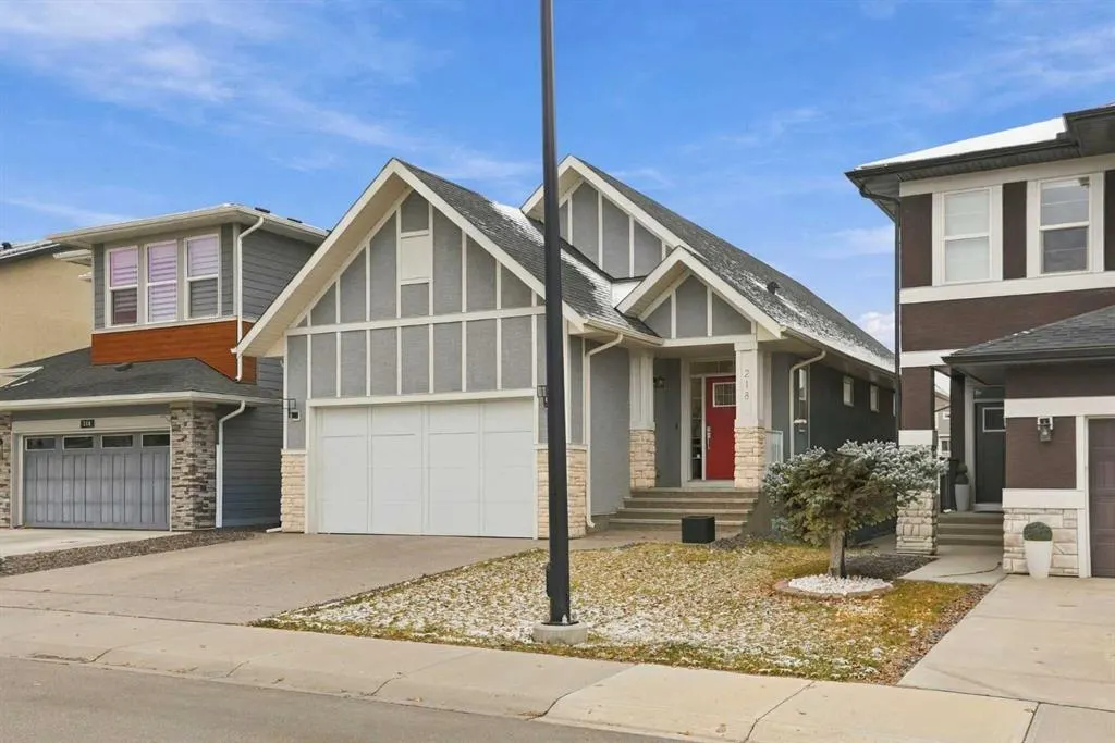 218 Cranbrook Park SE