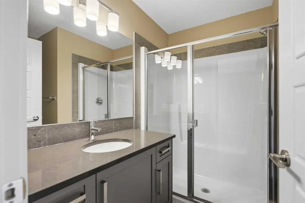 235 Waterford Heights