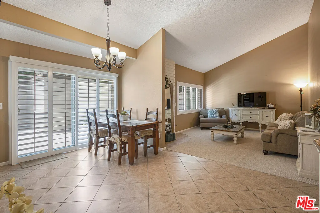 1637 Aspen Village Way