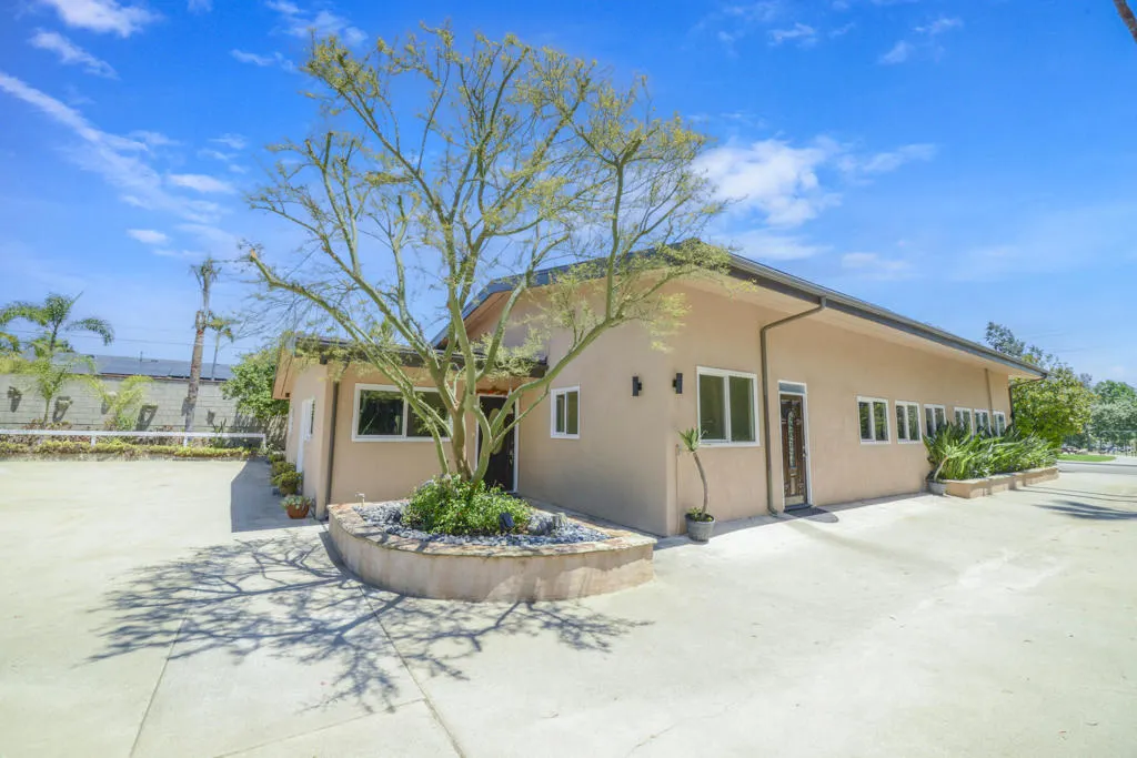 5905 Old Wheeler Road