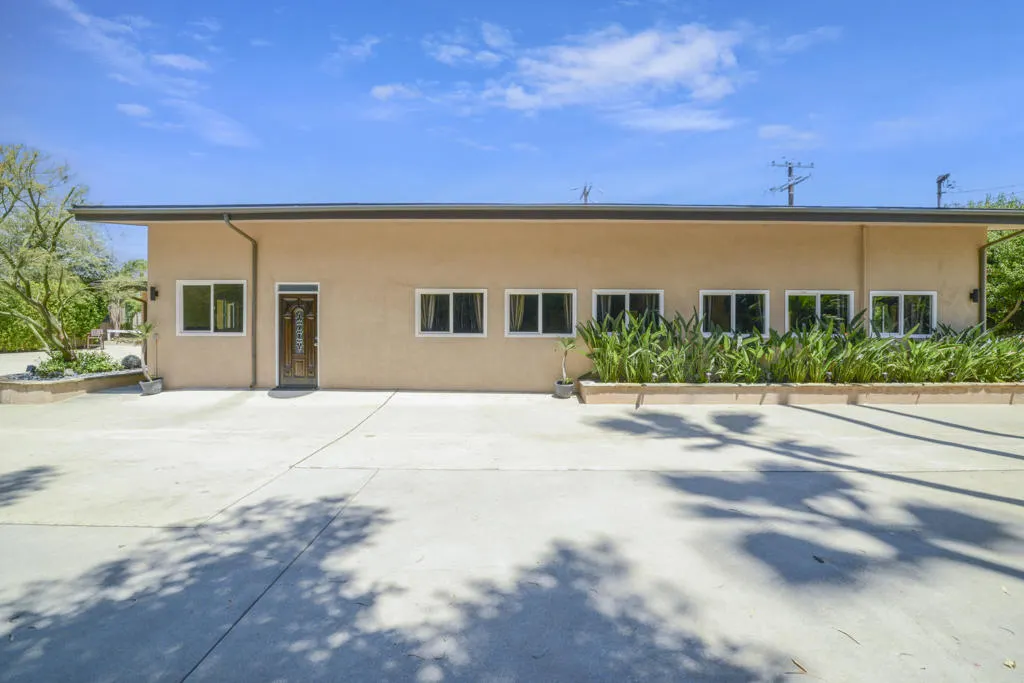 5905 Old Wheeler Road