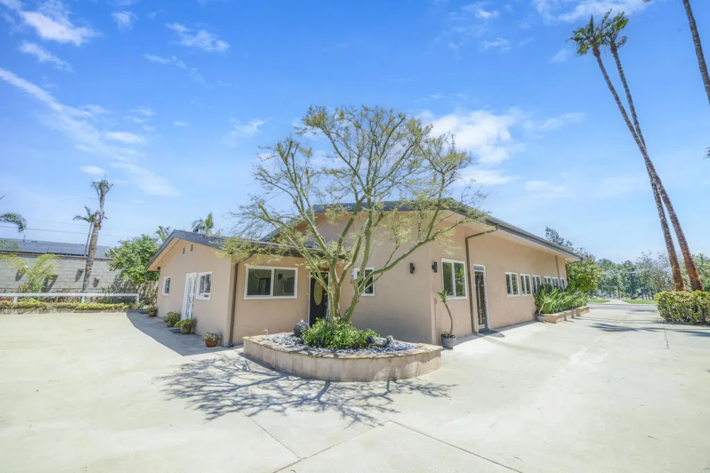5905 Old Wheeler Road