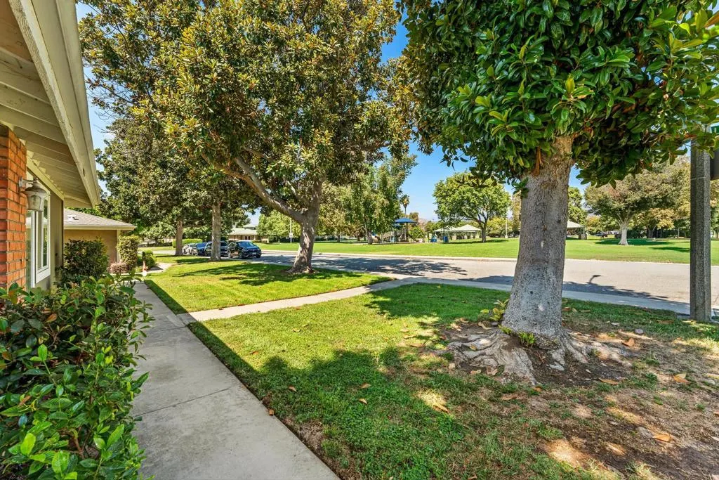 2376 Lomeli Lane