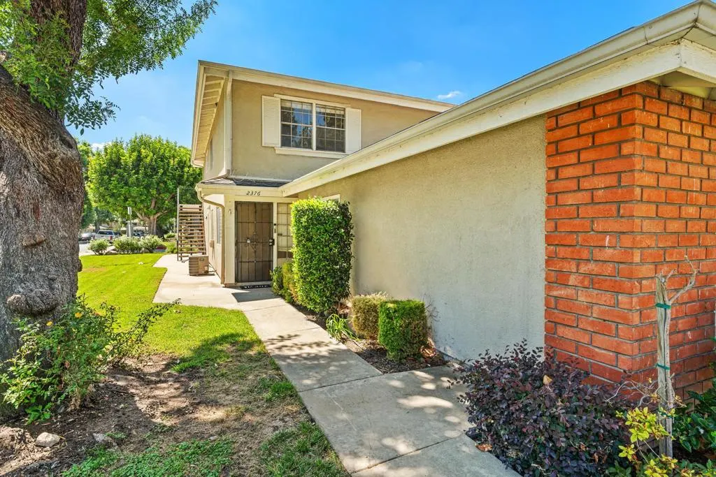 2376 Lomeli Lane