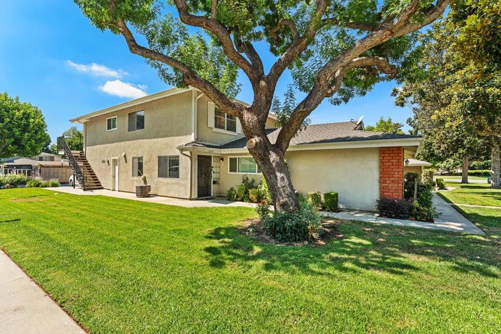 2376 Lomeli Lane