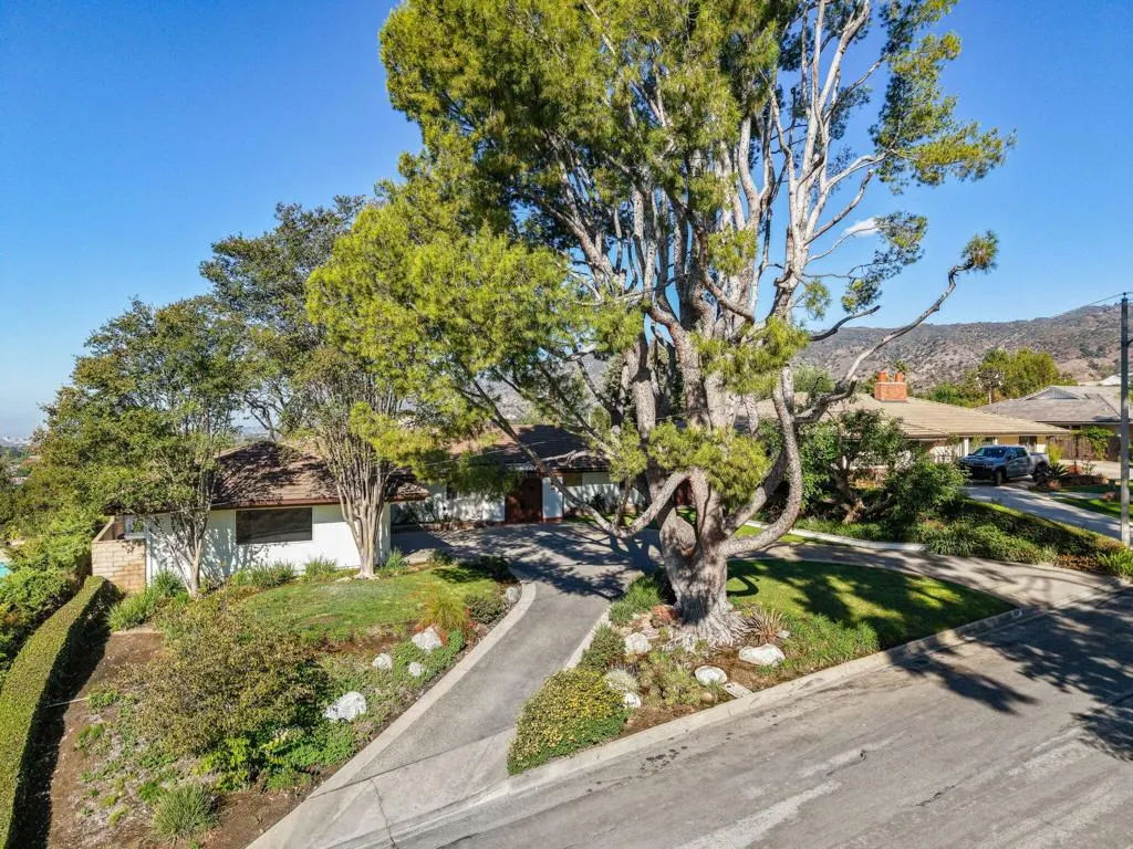 431 Highland Drive