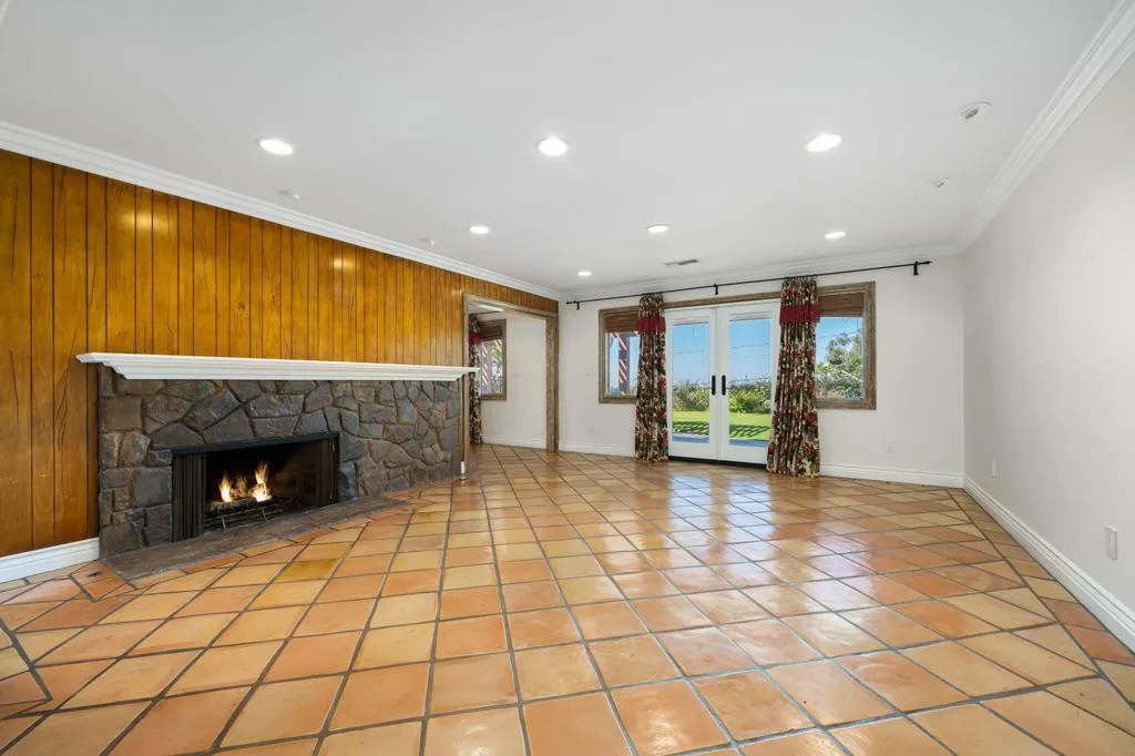 431 Highland Drive