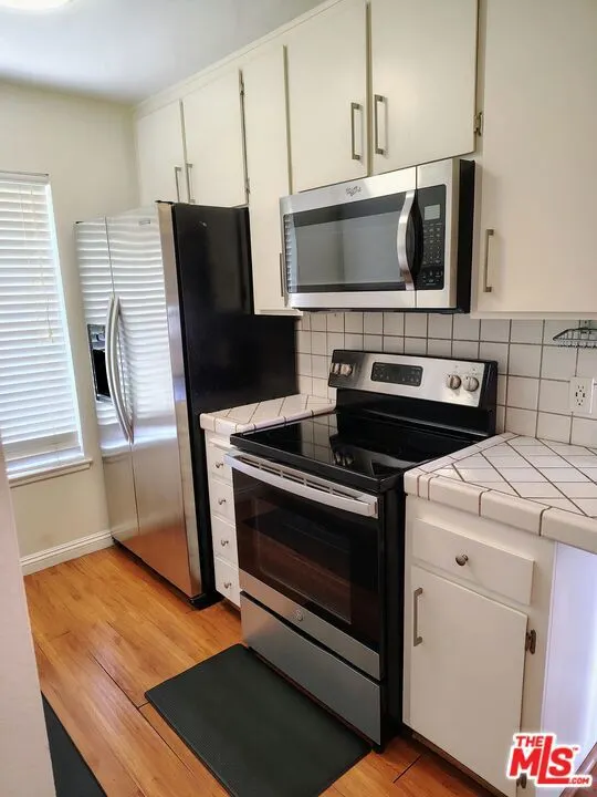 1352 E Fairgrove Avenue, #278