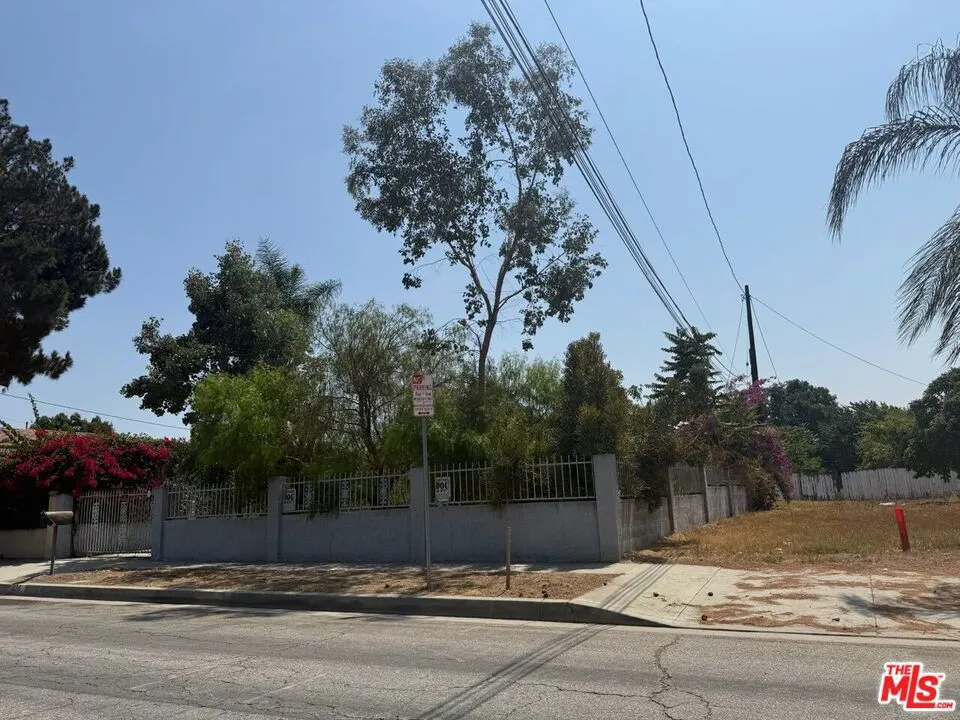 234 S Covina Boulevard