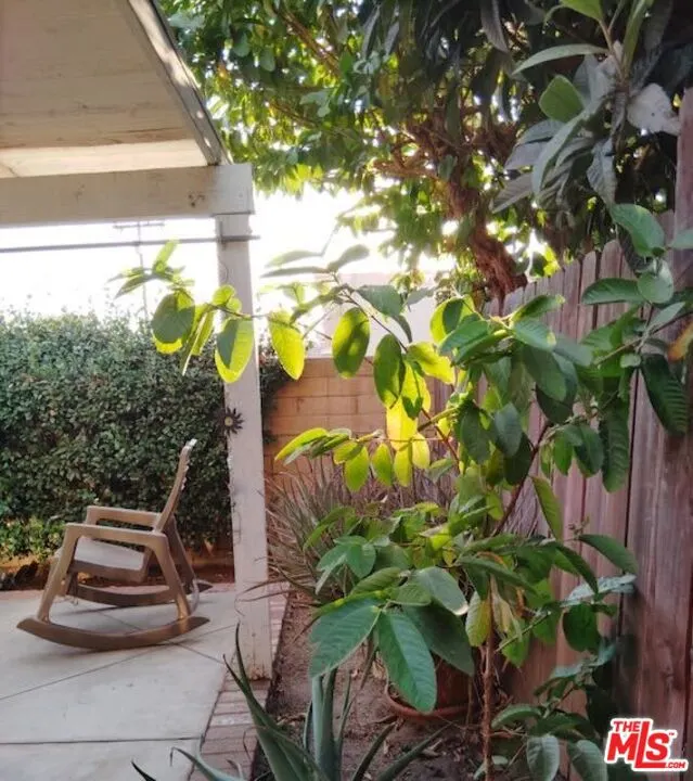 814 W Grondahl Street, #A