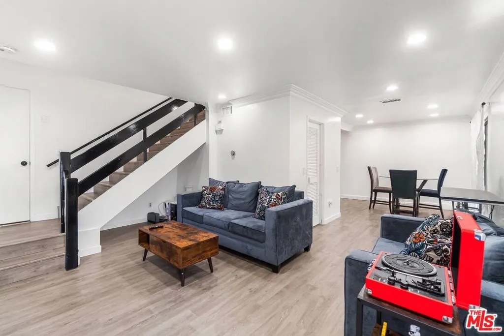 13974 Francisquito Avenue, #8
