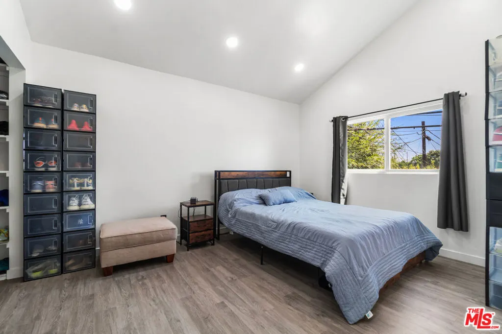 13974 Francisquito Avenue, #8