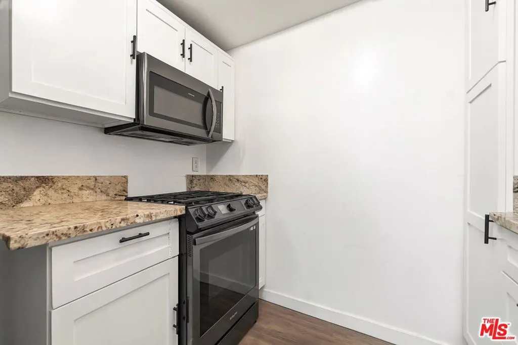 13974 Francisquito Avenue, #8
