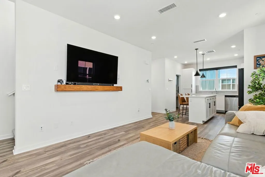 4468 S Bryant Paseo