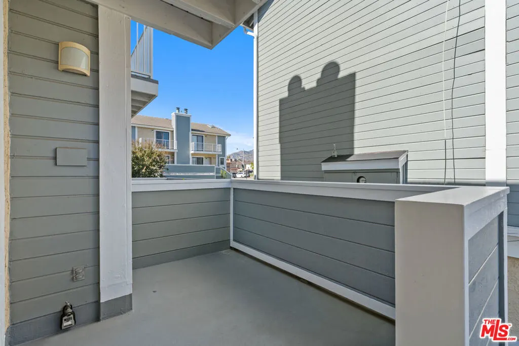 1832 Huntington Drive, #13