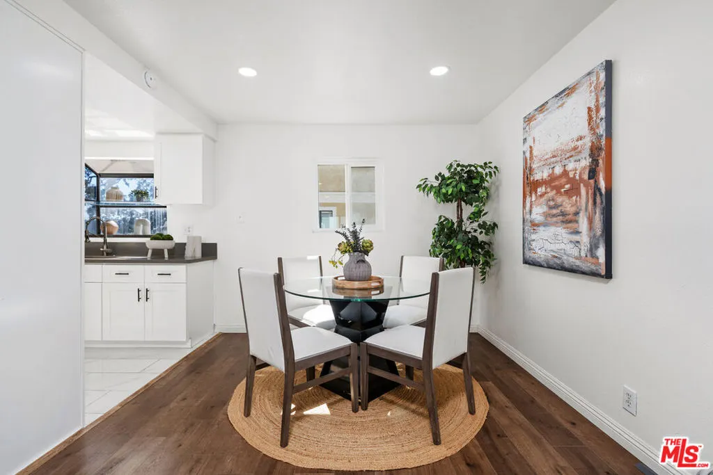 1832 Huntington Drive, #13