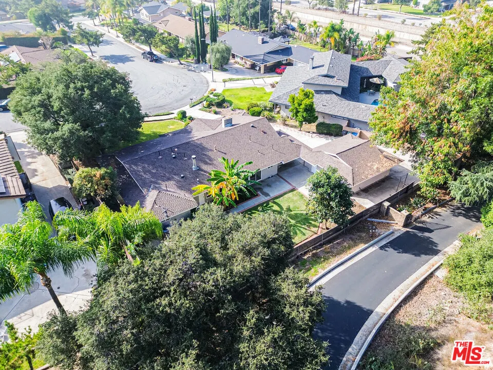 425 Fern Dell Place