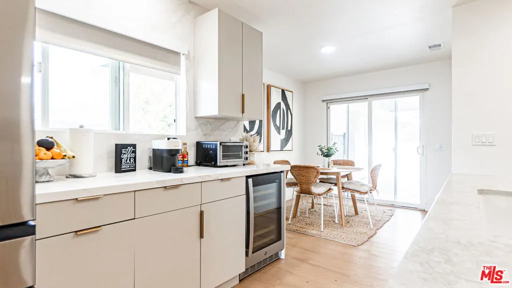 425 Fern Dell Place