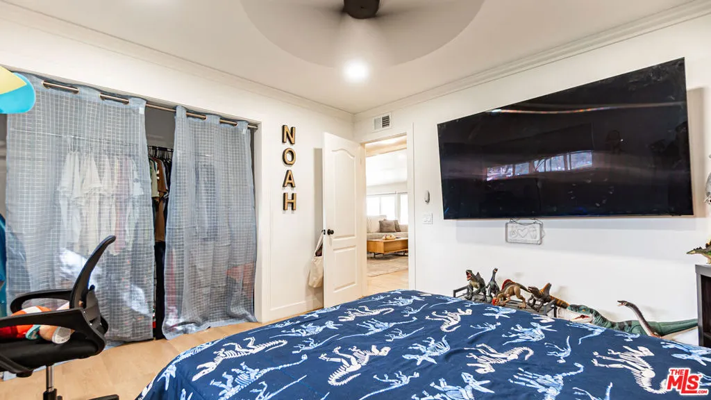 425 Fern Dell Place