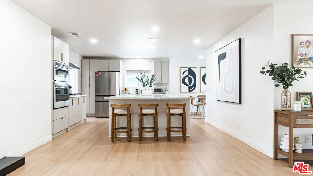 425 Fern Dell Place