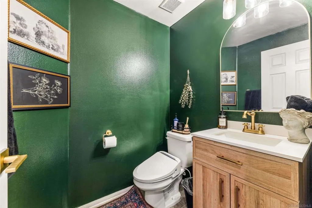 545 N Chardonnay Drive