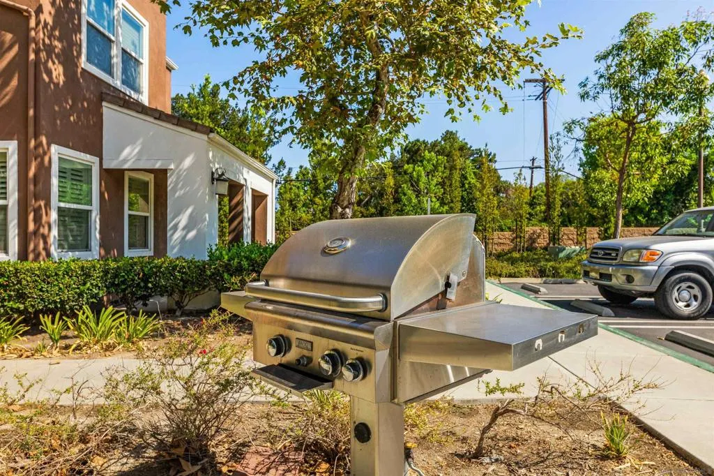 545 N Chardonnay Drive