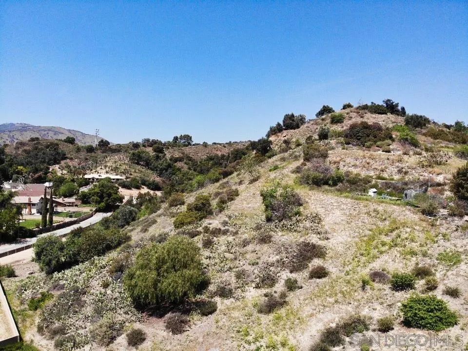 15 Yucca Ct