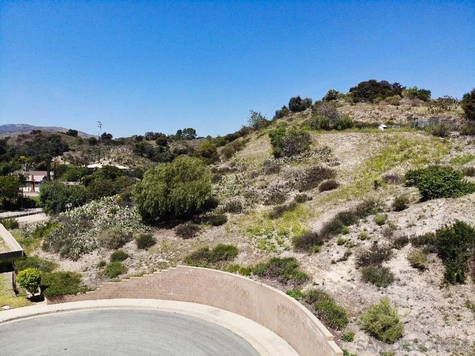 15 Yucca Ct