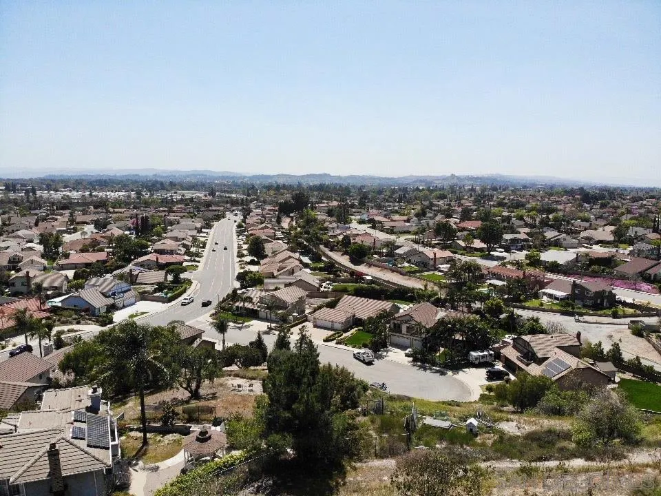 15 Yucca Ct