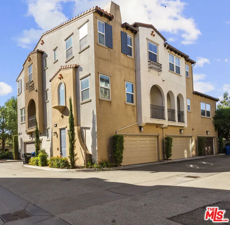 1013 Chandler Drive