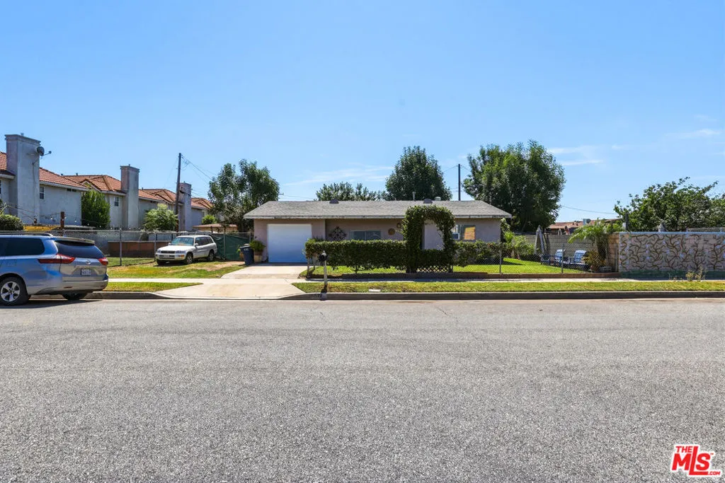512 N Orange Avenue