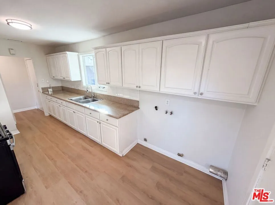 17138 Gumbiner Drive