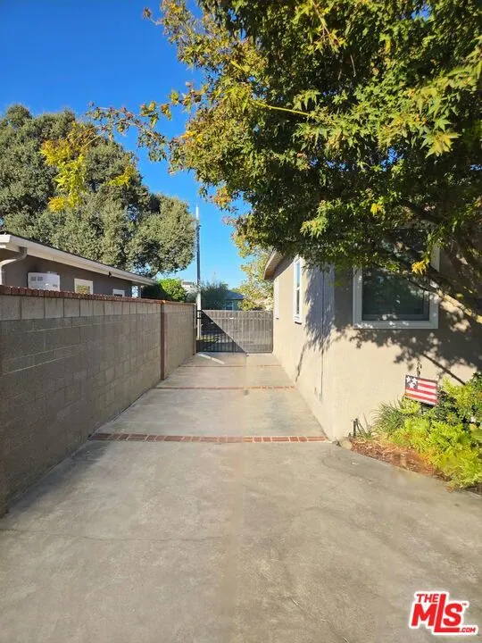 1608 Delford Avenue