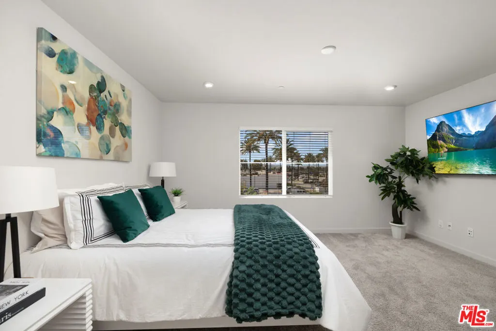 126 Dove Lndg