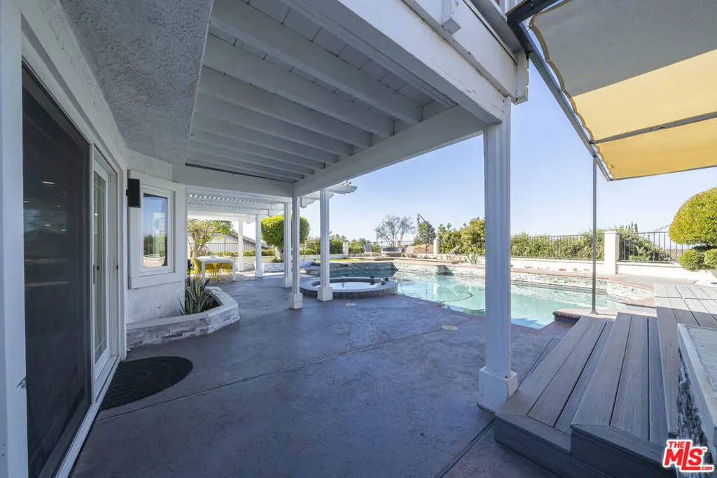 1515 Sunbluff Drive