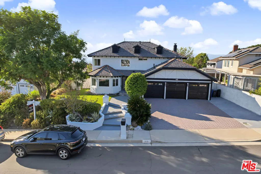 1515 Sunbluff Drive