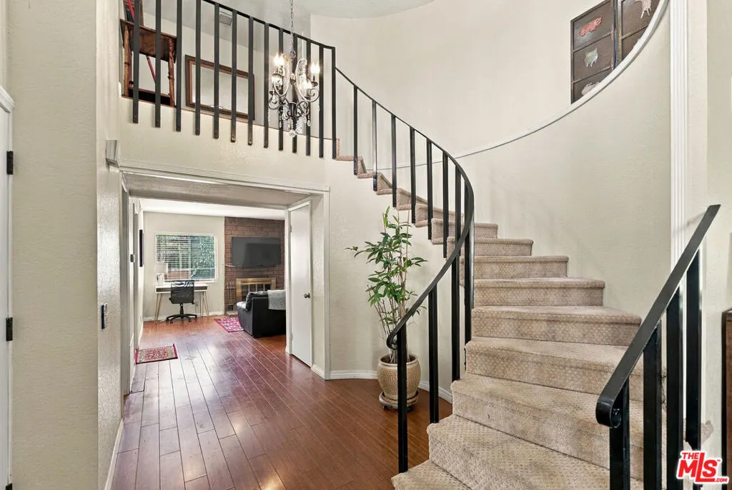 21 Country Wood Drive