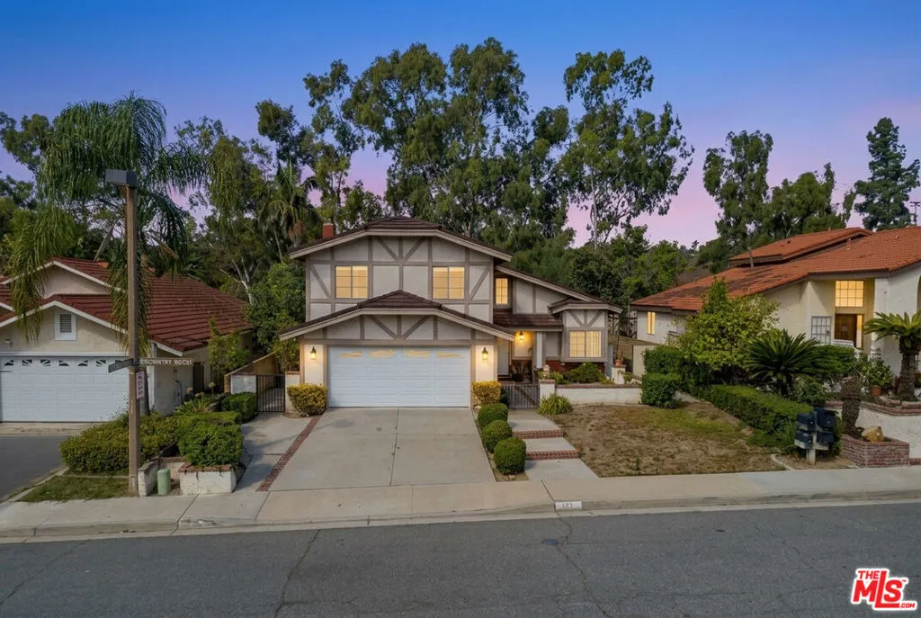 21 Country Wood Drive