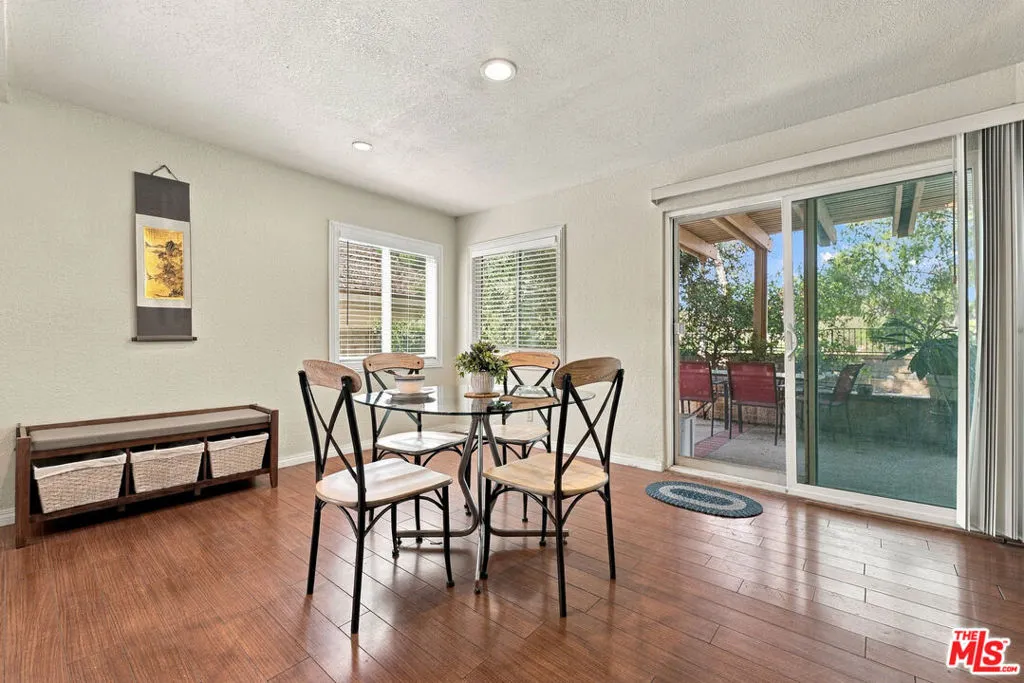 21 Country Wood Drive