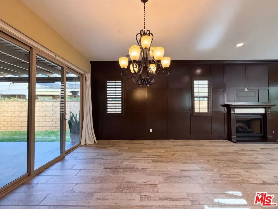 627 E Orange Blossom Way