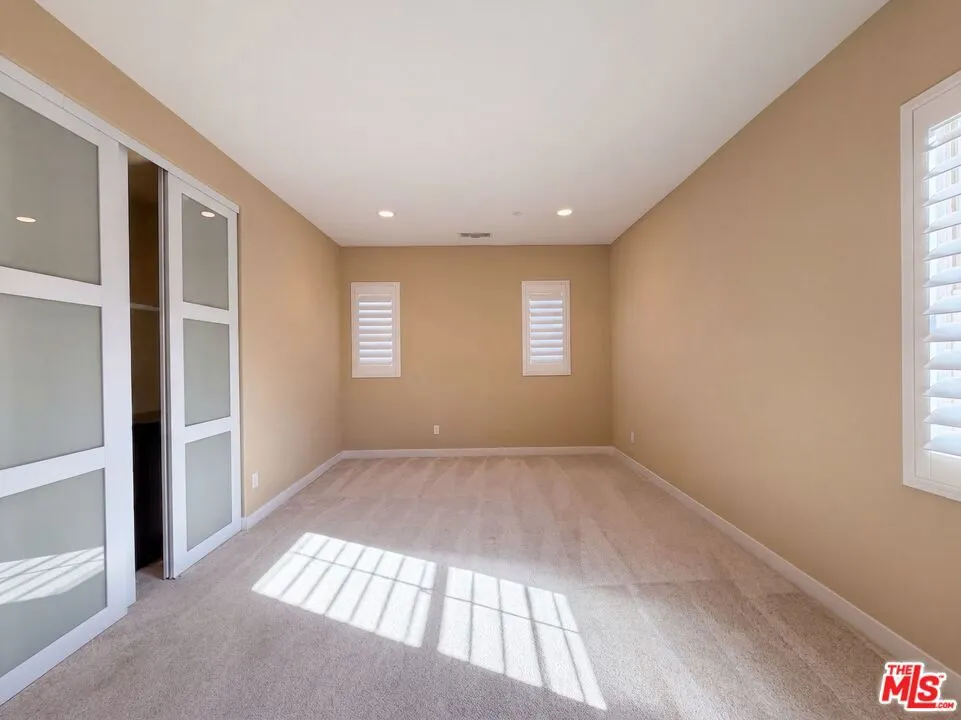 627 E Orange Blossom Way