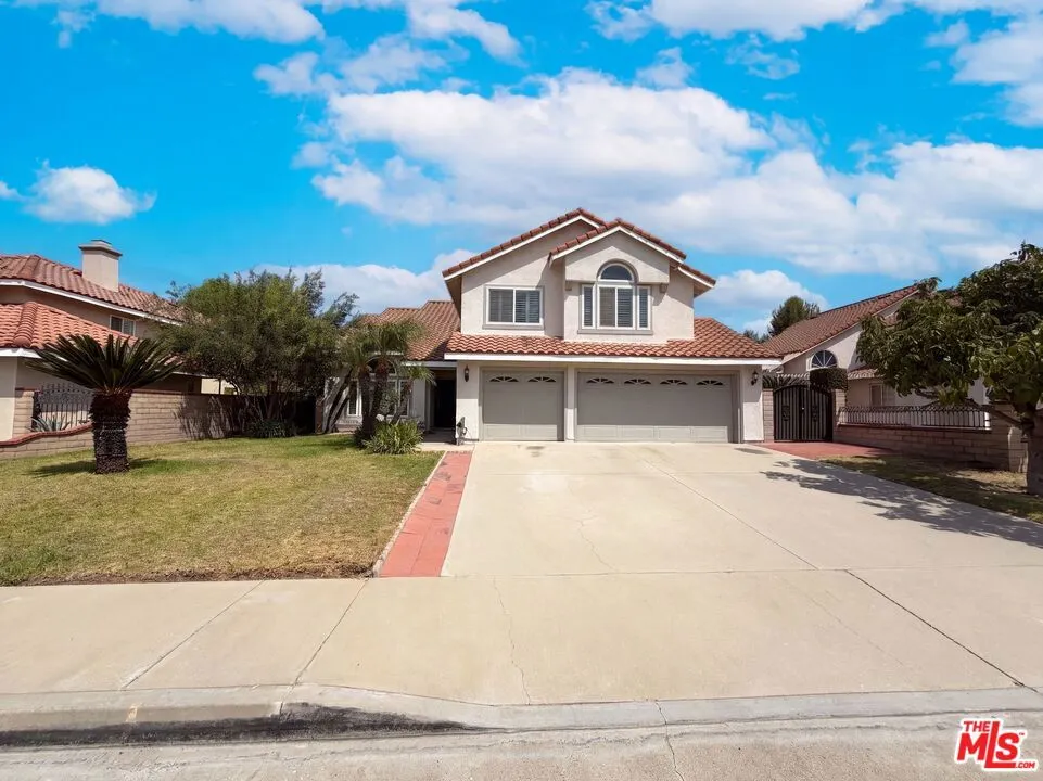24435 Nan Court