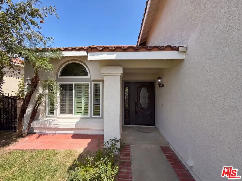 24435 Nan Court