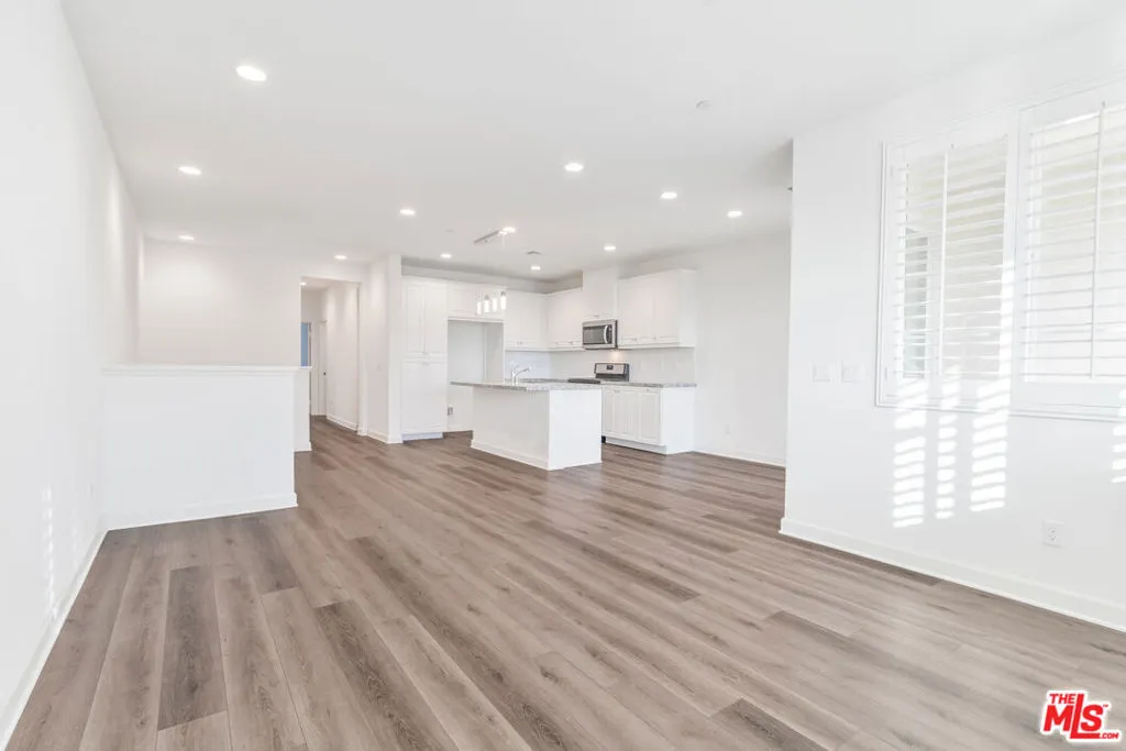 3970 S Oasis Paseo #222