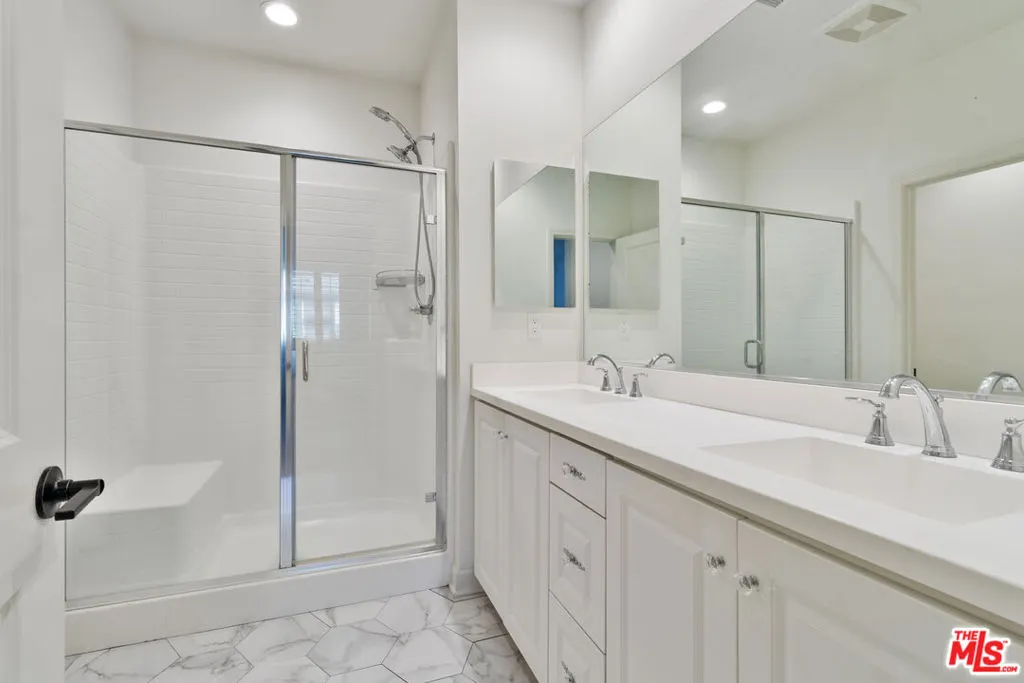 3970 S Oasis Paseo #222