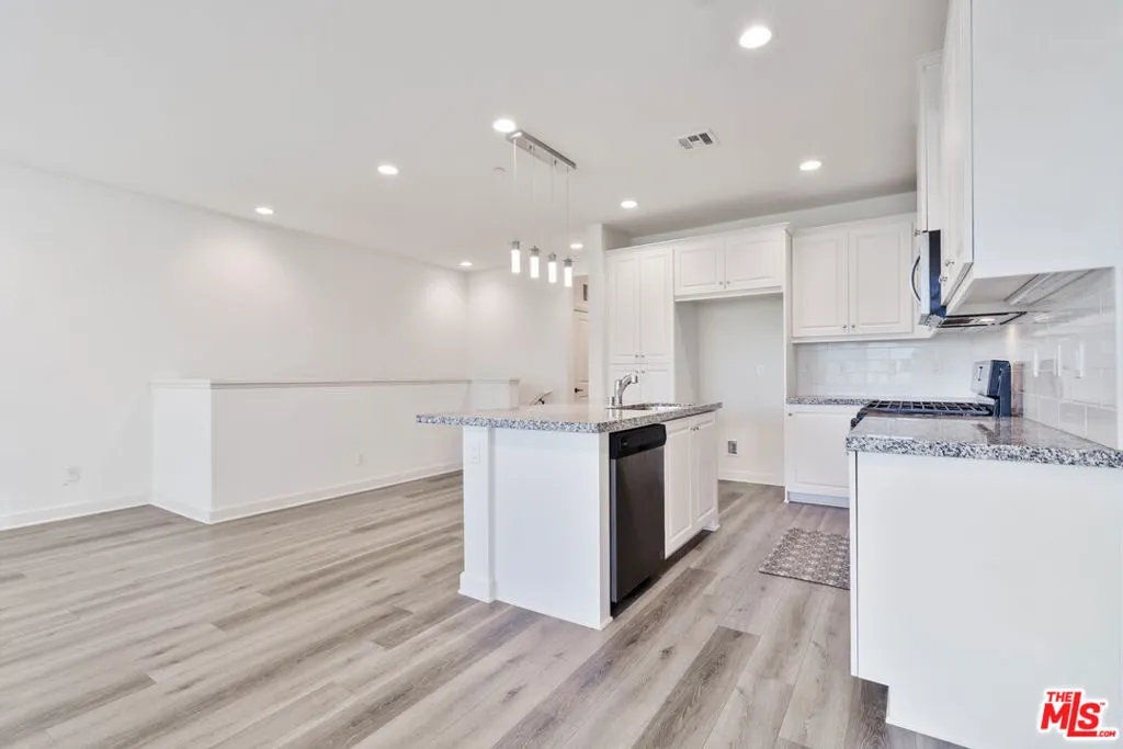 3970 S Oasis Paseo #222