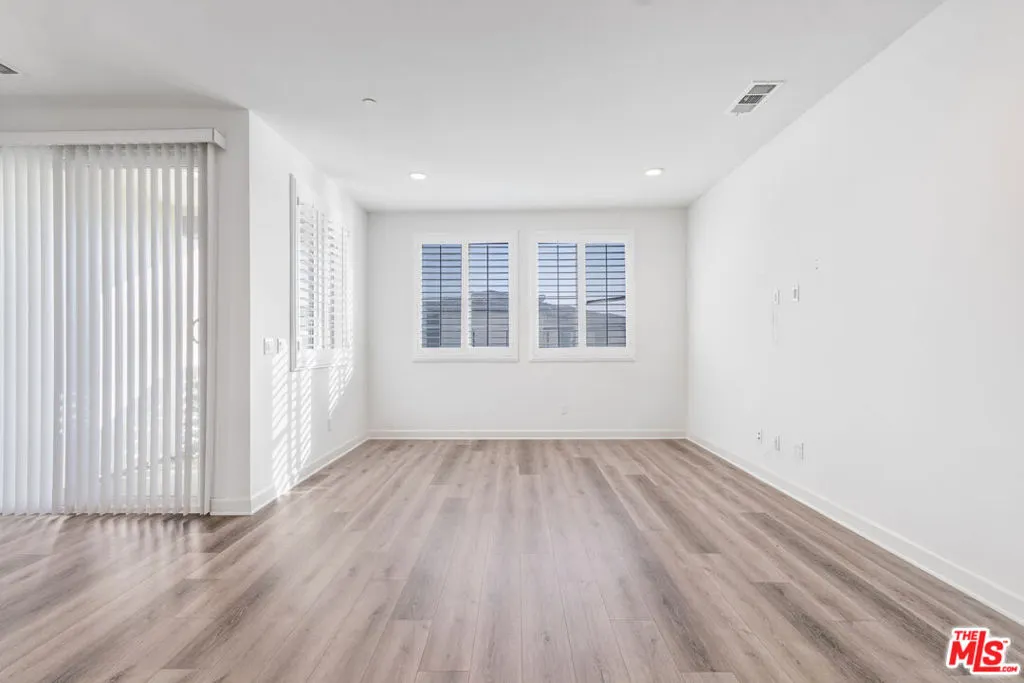 3970 S Oasis Paseo #222