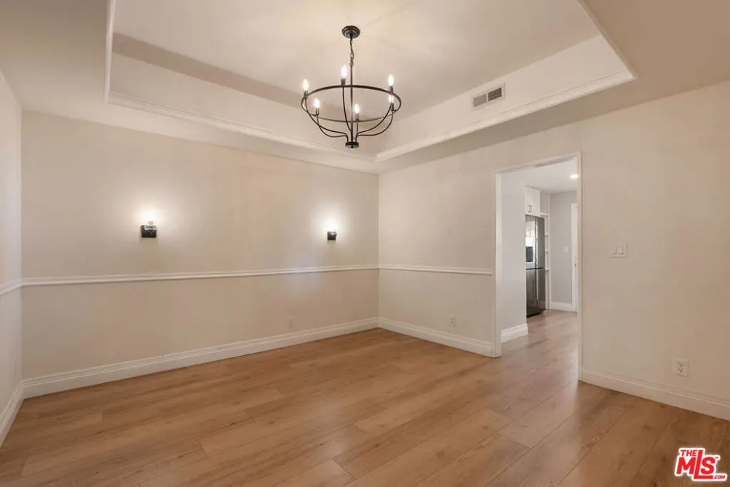 1006 W Milton Drive
