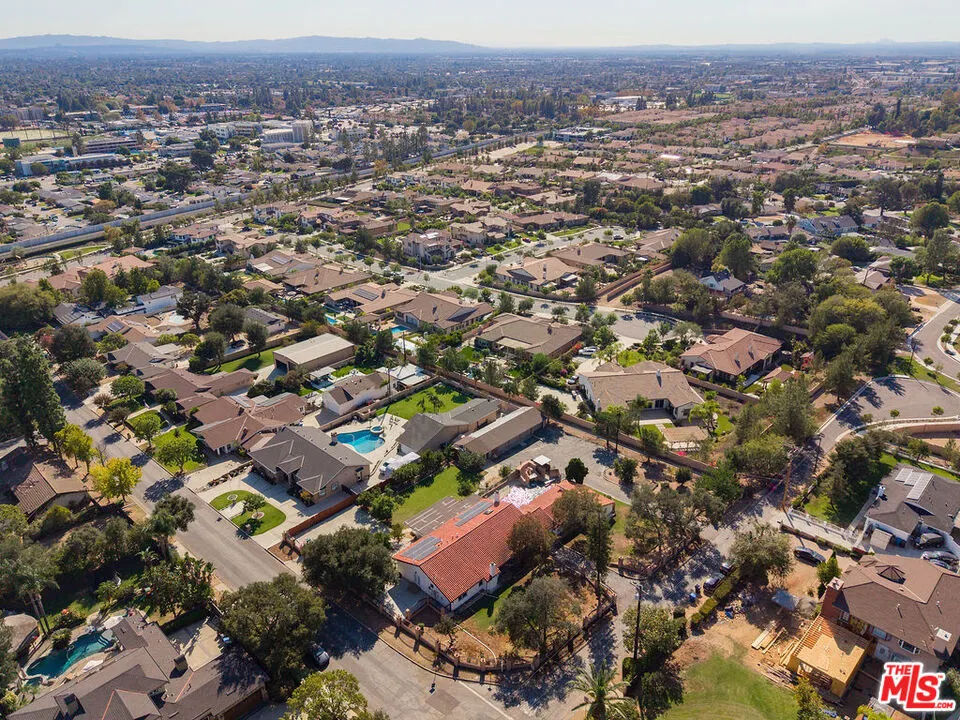 1006 W Milton Drive