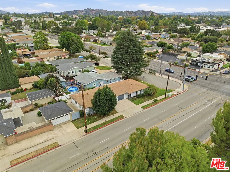 110 N Barranca Avenue